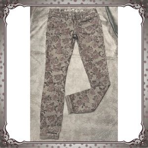 Gray Floral Print Denim Skinny Jeans Buckle Free Vintage Antique Rose Bke People